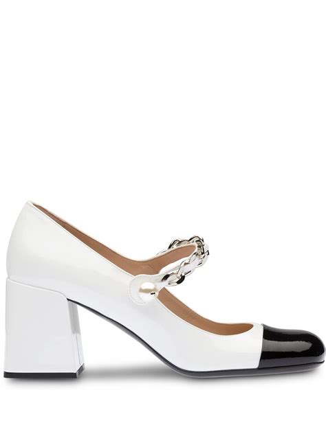 miu miu sapato boneca